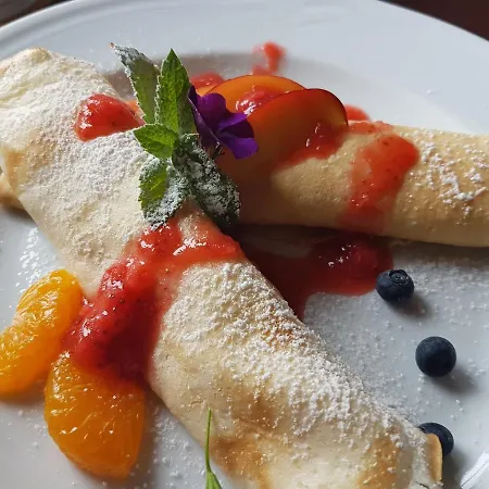 Wypoczynek Pod Lipami Frühstückspension