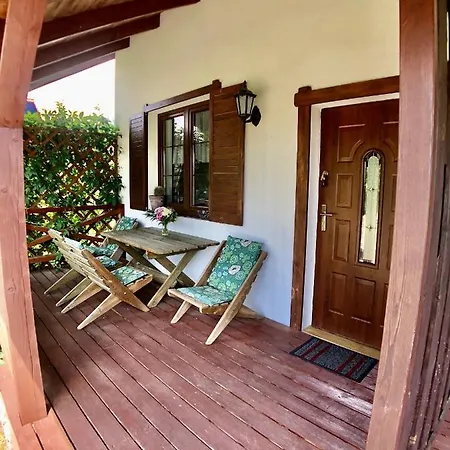 Frühstückspension Wypoczynek Pod Lipami 3*