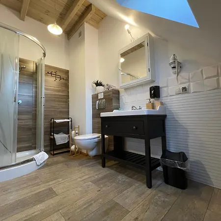 Bed & Breakfast Wypoczynek Pod Lipami Ruciane-Nida