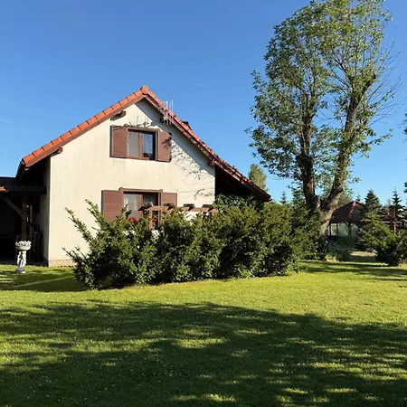 Wypoczynek Pod Lipami B&B
